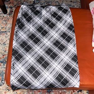 EUC Plaid Sunny Leigh Pencil Skirt Size S